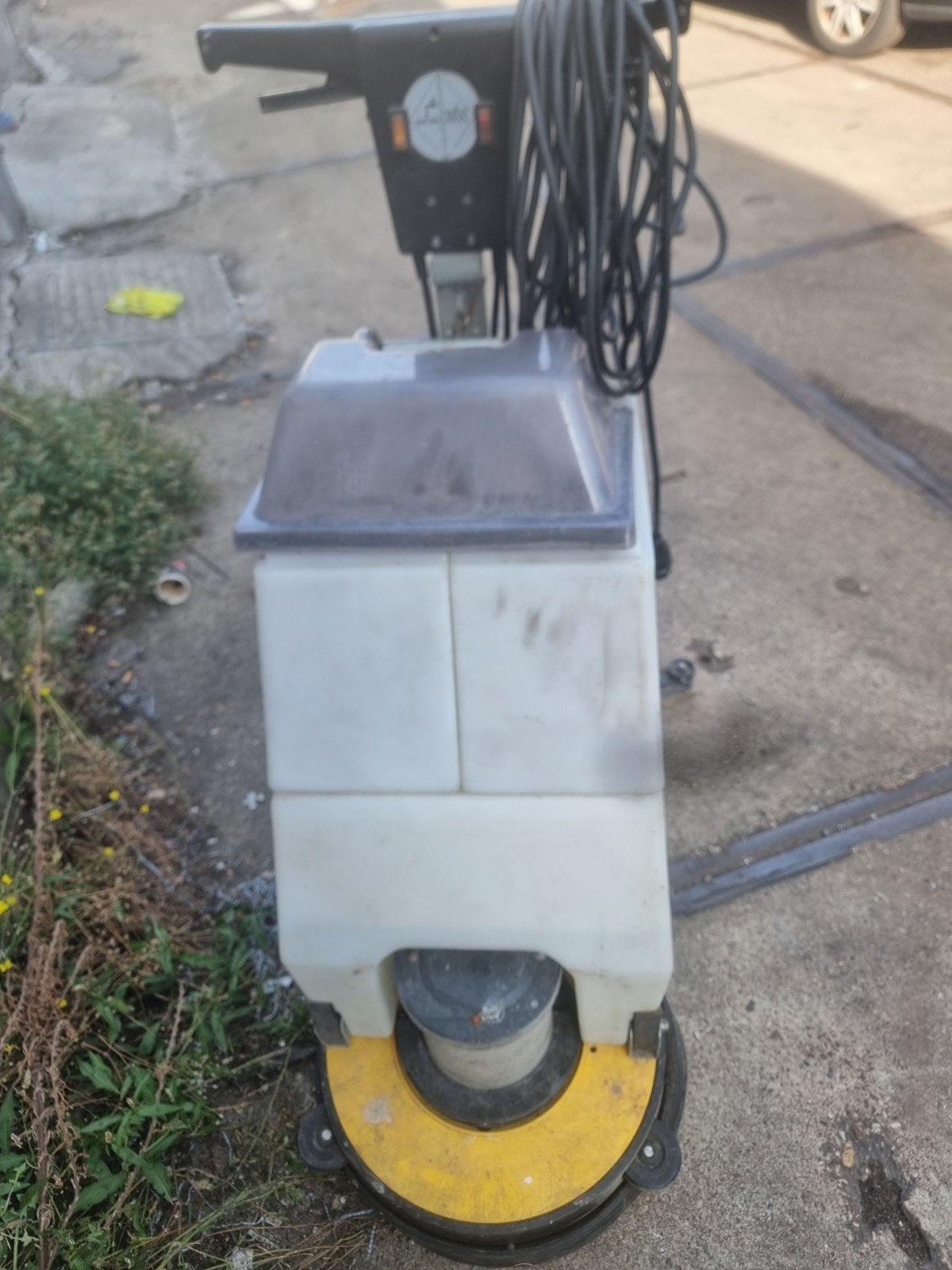 Numatic TT 345 Schrobmachine - Professionele Reiniging, Ophalen, Gebruikt, Schrobmachine