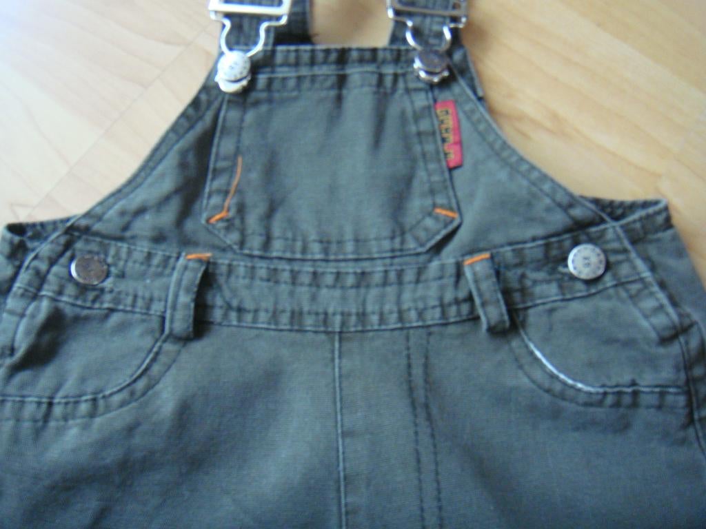 Leuke tuinbroek broek jongens in prima staat! maat 80, Kinderen en Baby's, Babykleding | Maat 80, Ophalen of Verzenden, Zo goed als nieuw