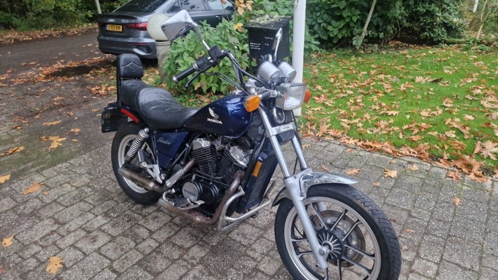 Honda vt500c shadow  opknapper, Motoren, 2 cilinders, Gebruikt, Meer dan 35 kW, Handgeschakeld