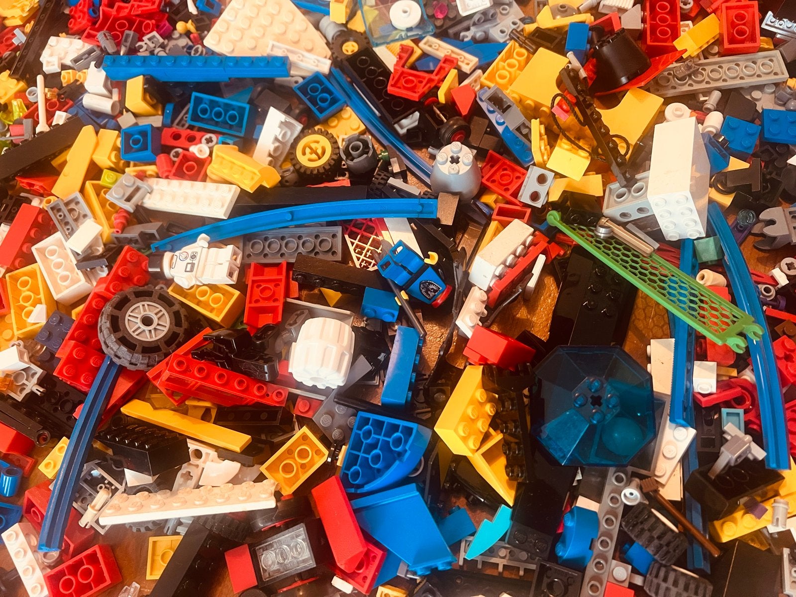 Foto 8 van Grote partij gemengde LEGO stenen en onderdelen