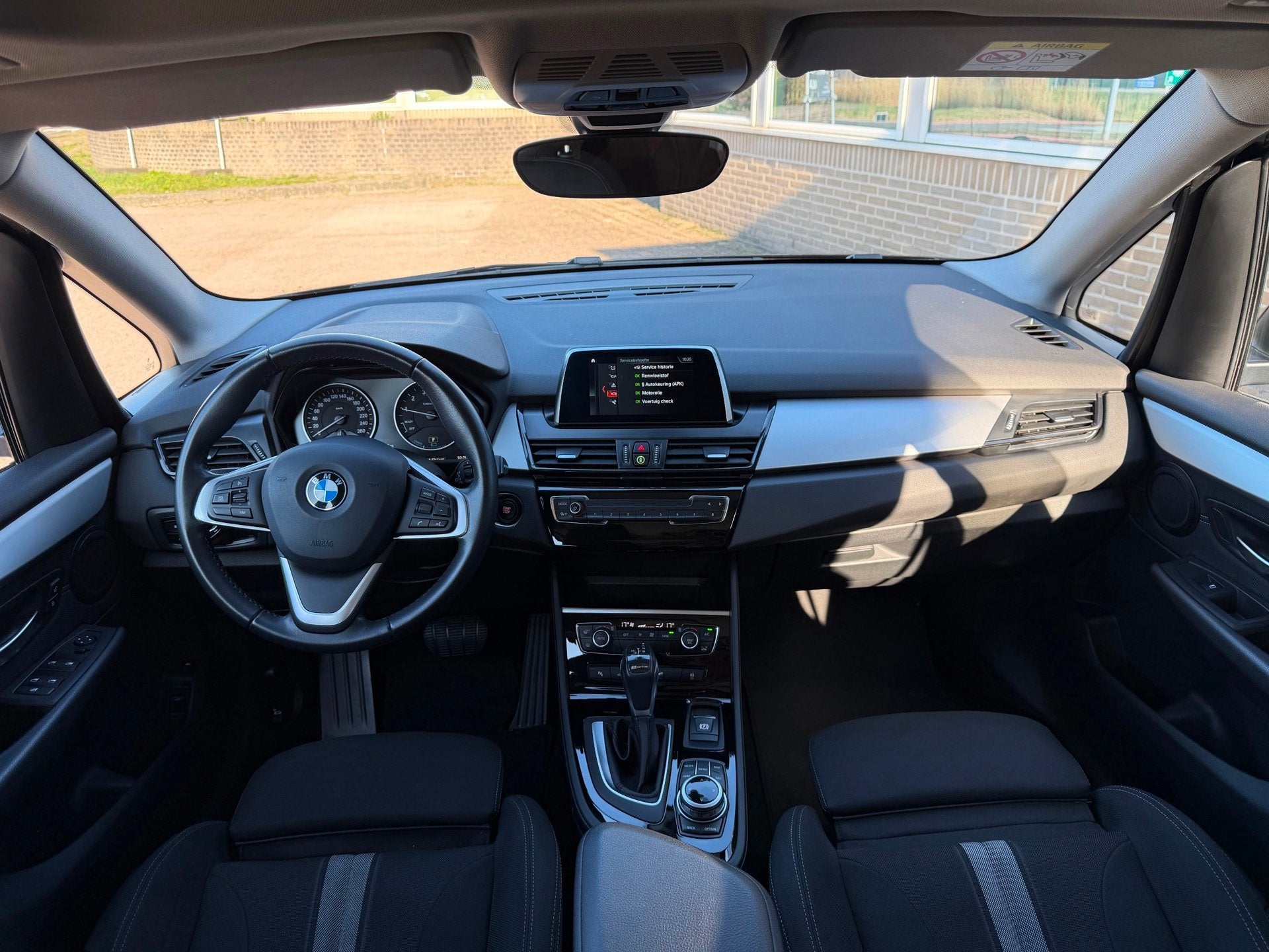 BMW 2-serie Active Tourer 225xe iPerformance|Pano|Navi|LED|, Auto's, BMW, Automaat, Dealer onderhouden, Gebruikt, Zwart