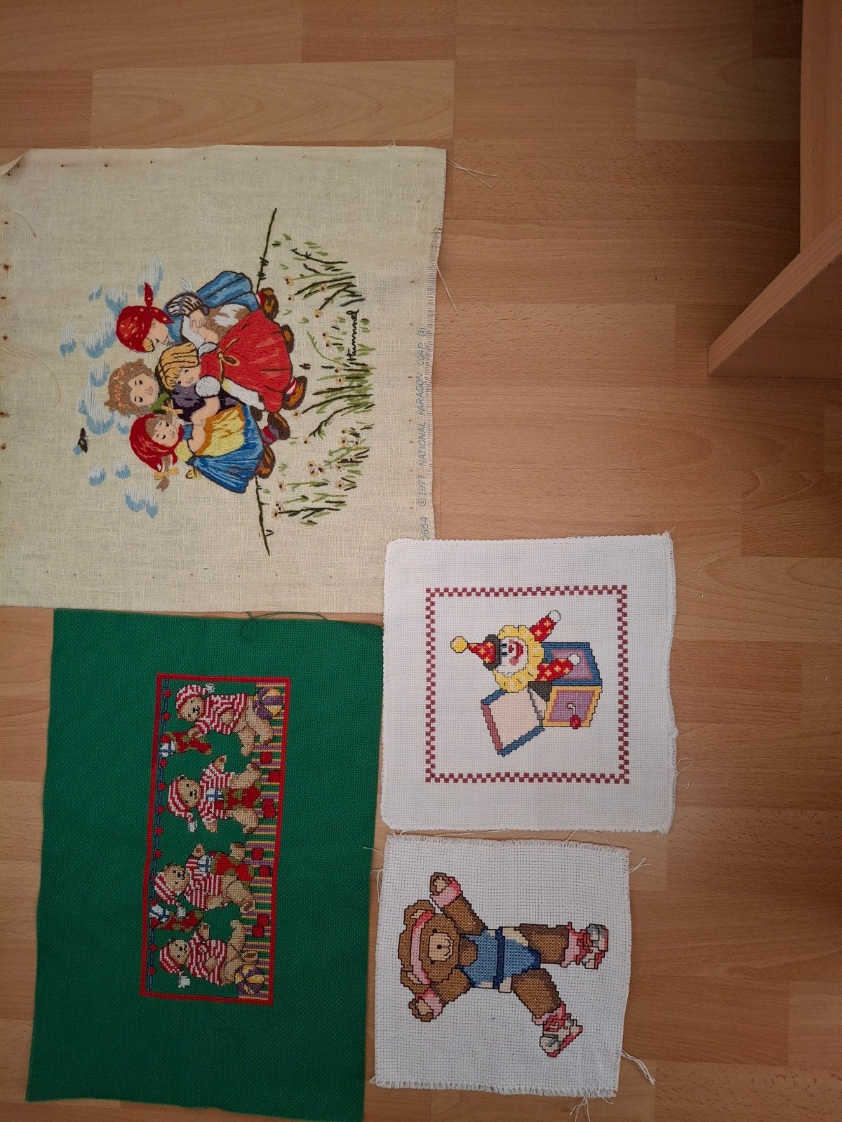 Mooie handgeborduurde werkjes - Gebruik uw fantasie!, Ophalen of Verzenden