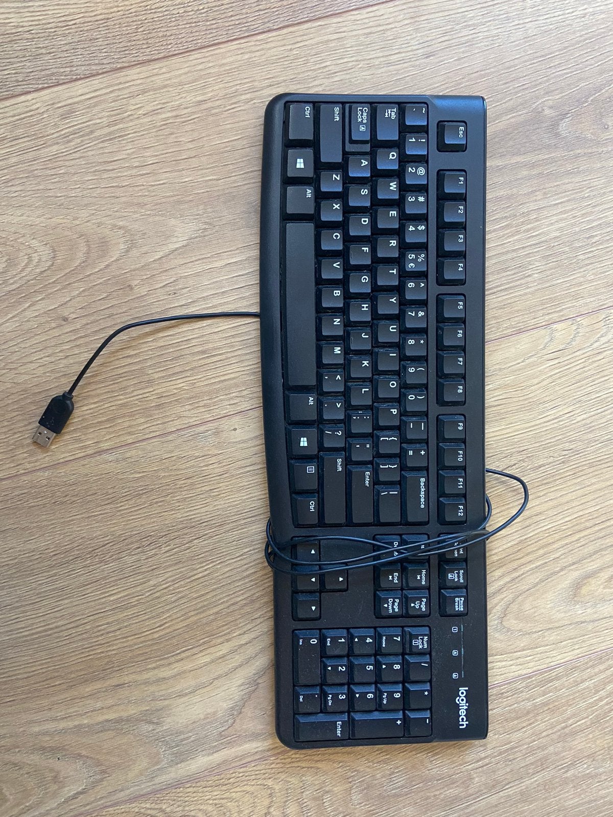 Logitech usb toetsenbord, Computers en Software, Toetsenborden, Ophalen, Zo goed als nieuw