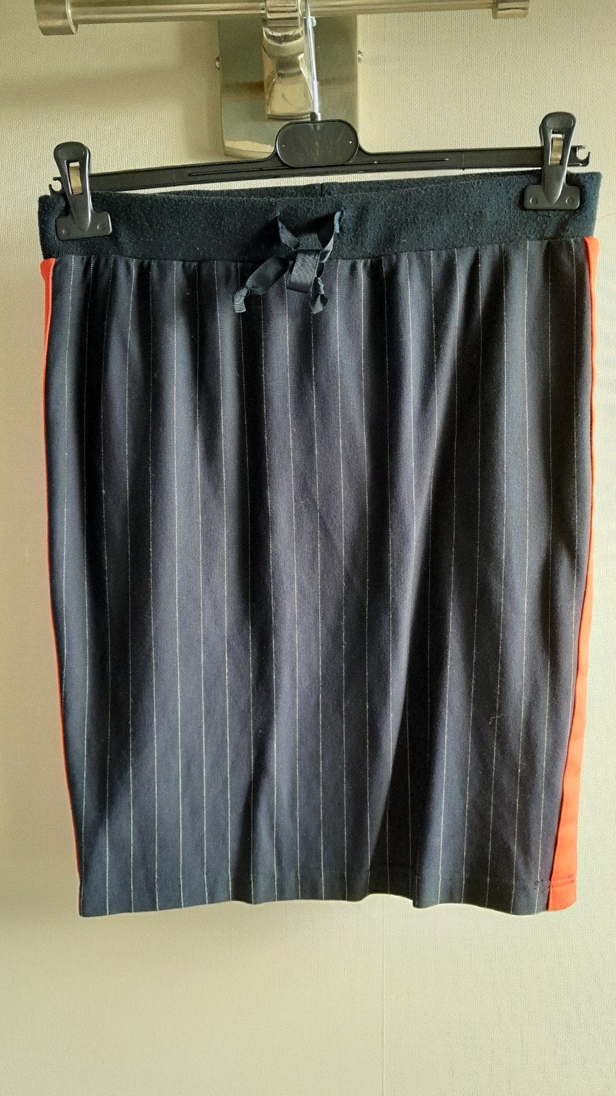 geisha donkerblauwe krijtstreep rok, Maat 38/40 (M), Geisha, Blauw, Ophalen of Verzenden
