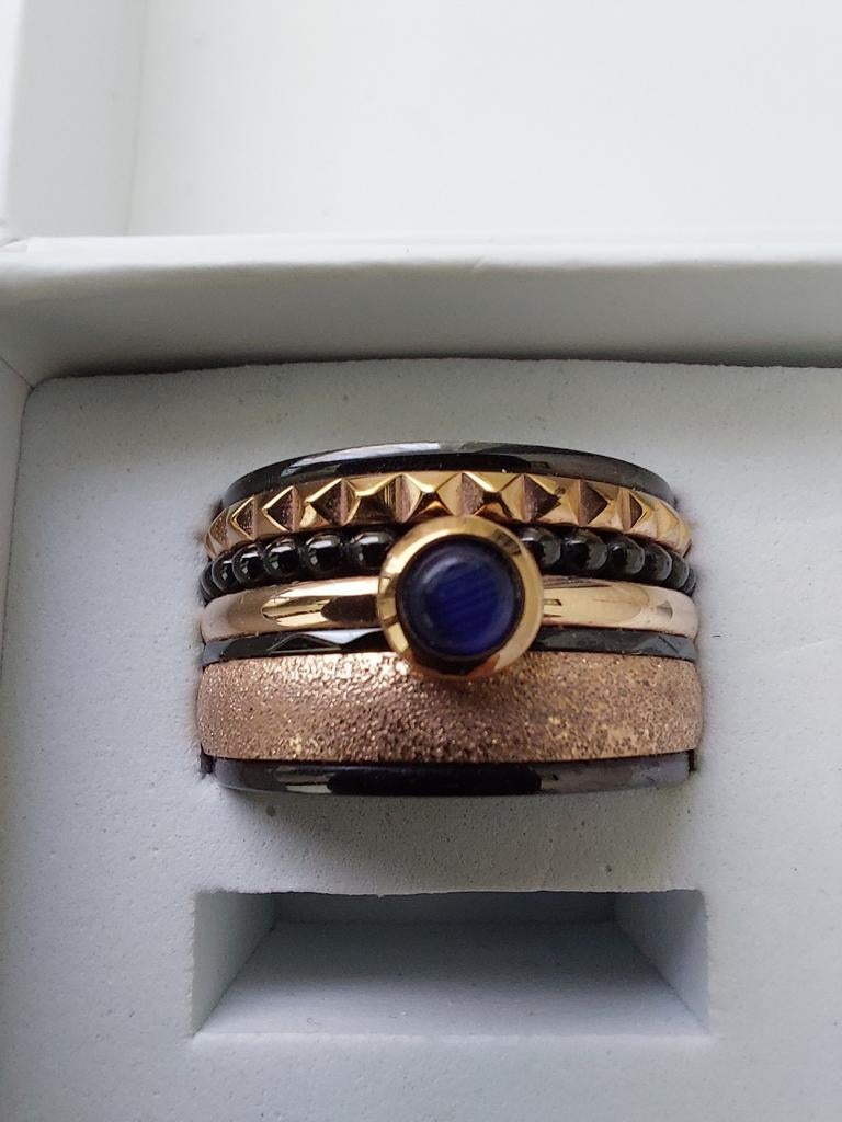IXXXI ring met zwarte basis en 4 extra ringetjes (18,5mm), Ophalen of Verzenden