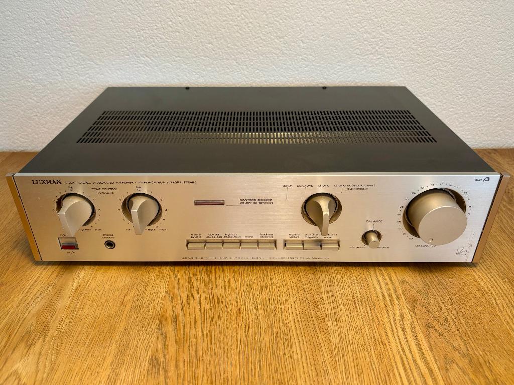 Luxman L200 versterker, Gebruikt, Ophalen, Overige merken, Minder dan 60 watt