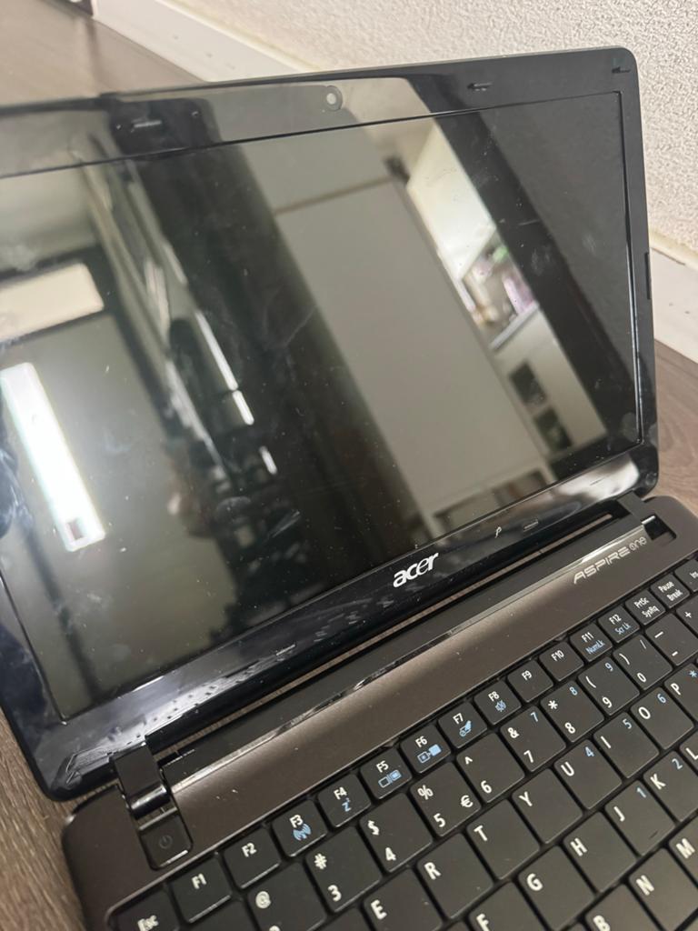 Acer Aspire One Netbook - Compacte Laptop voor Basisgebruik, Computers en Software, Windows Laptops, HDD, Minder dan 4 GB, Qwerty
