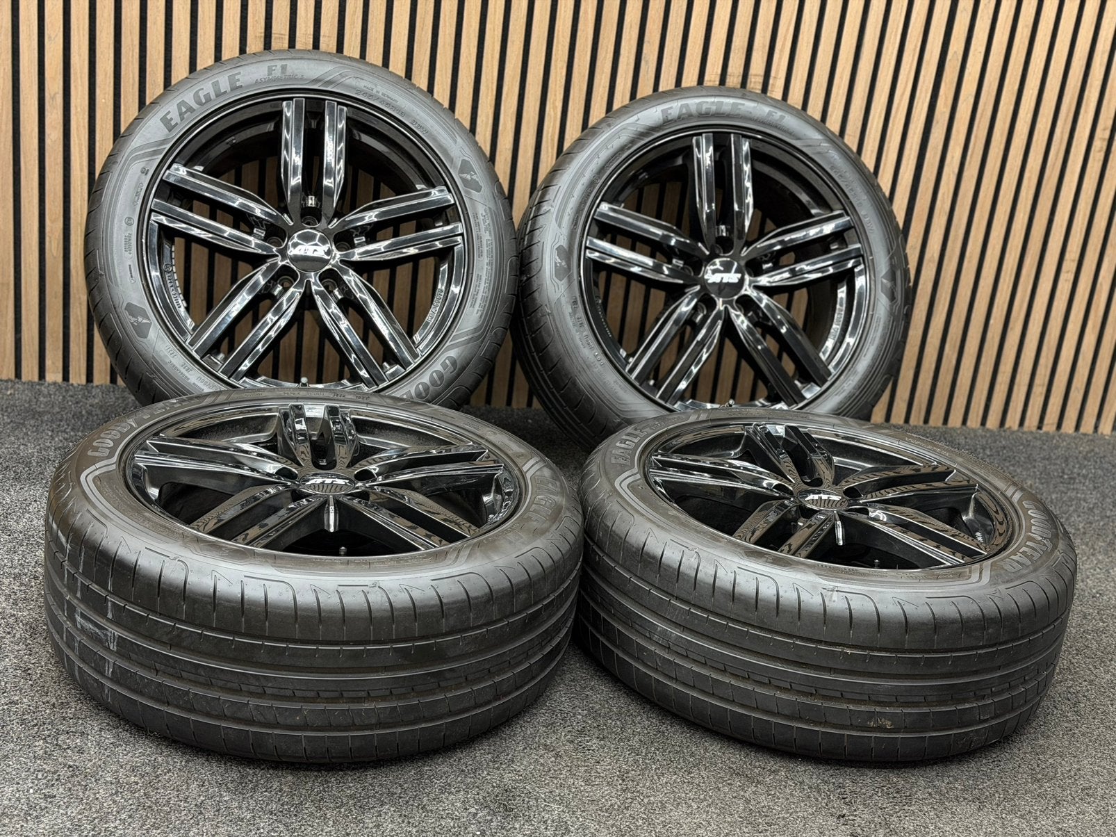 18 inch ATS Antares - Formentor Arteon 5x112 ET39 Goodyear, Ophalen, 18 inch, 245 mm, .