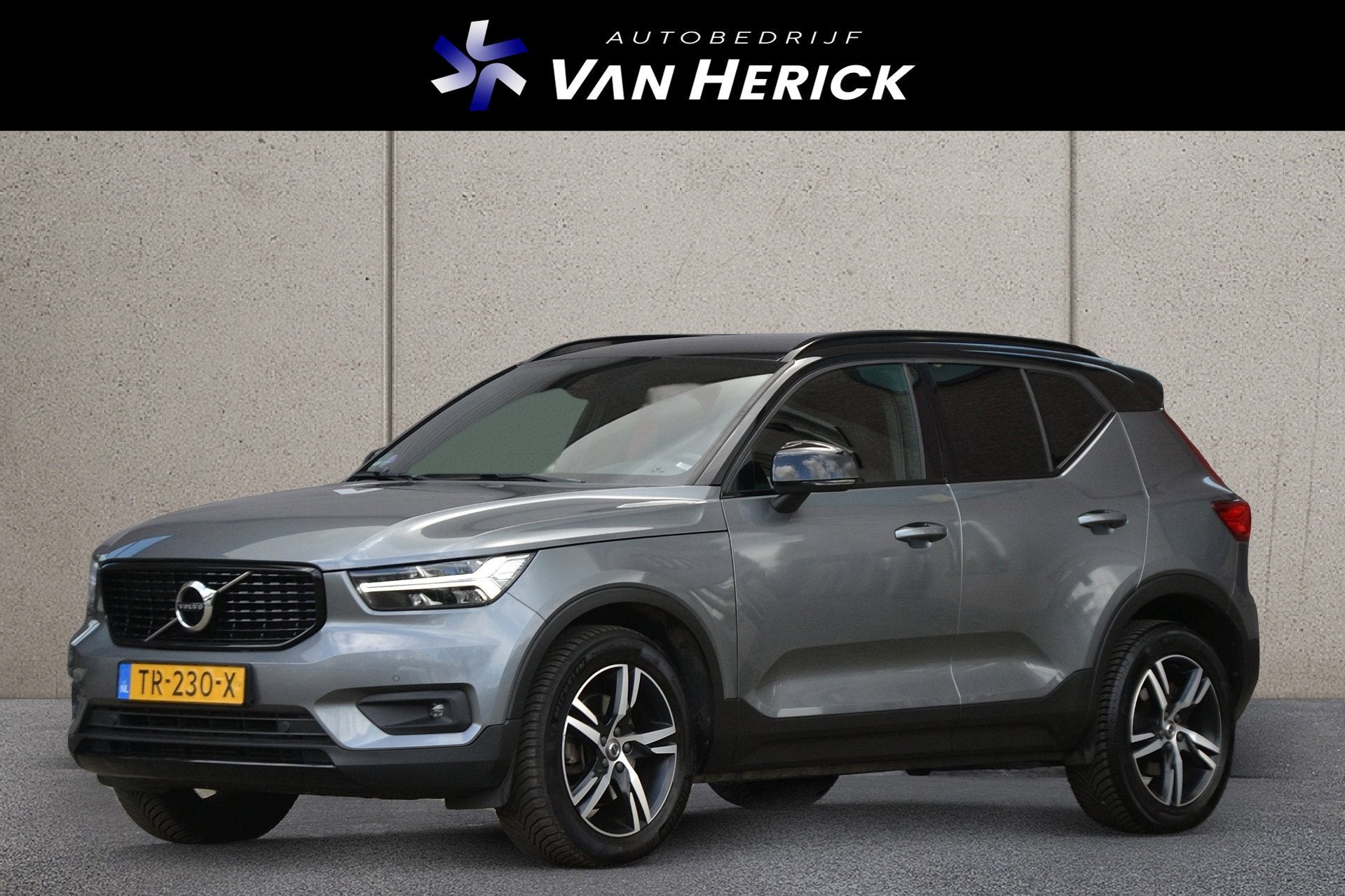 Volvo XC40 2.0 T4 R-Design 190PK | ACC | Keyless | Standverw, 15 km/l, 1969 cc, Origineel Nederlands, Bedrijf