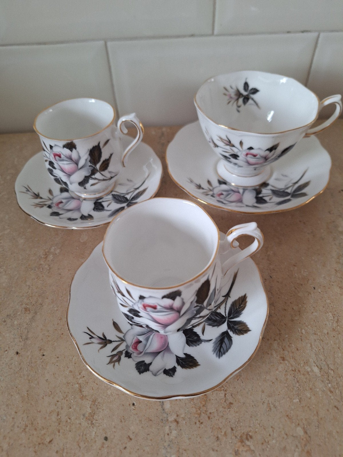 Royal Albert 'Queen's Messenger' Kop en Schotel Set (3), Ophalen of Verzenden