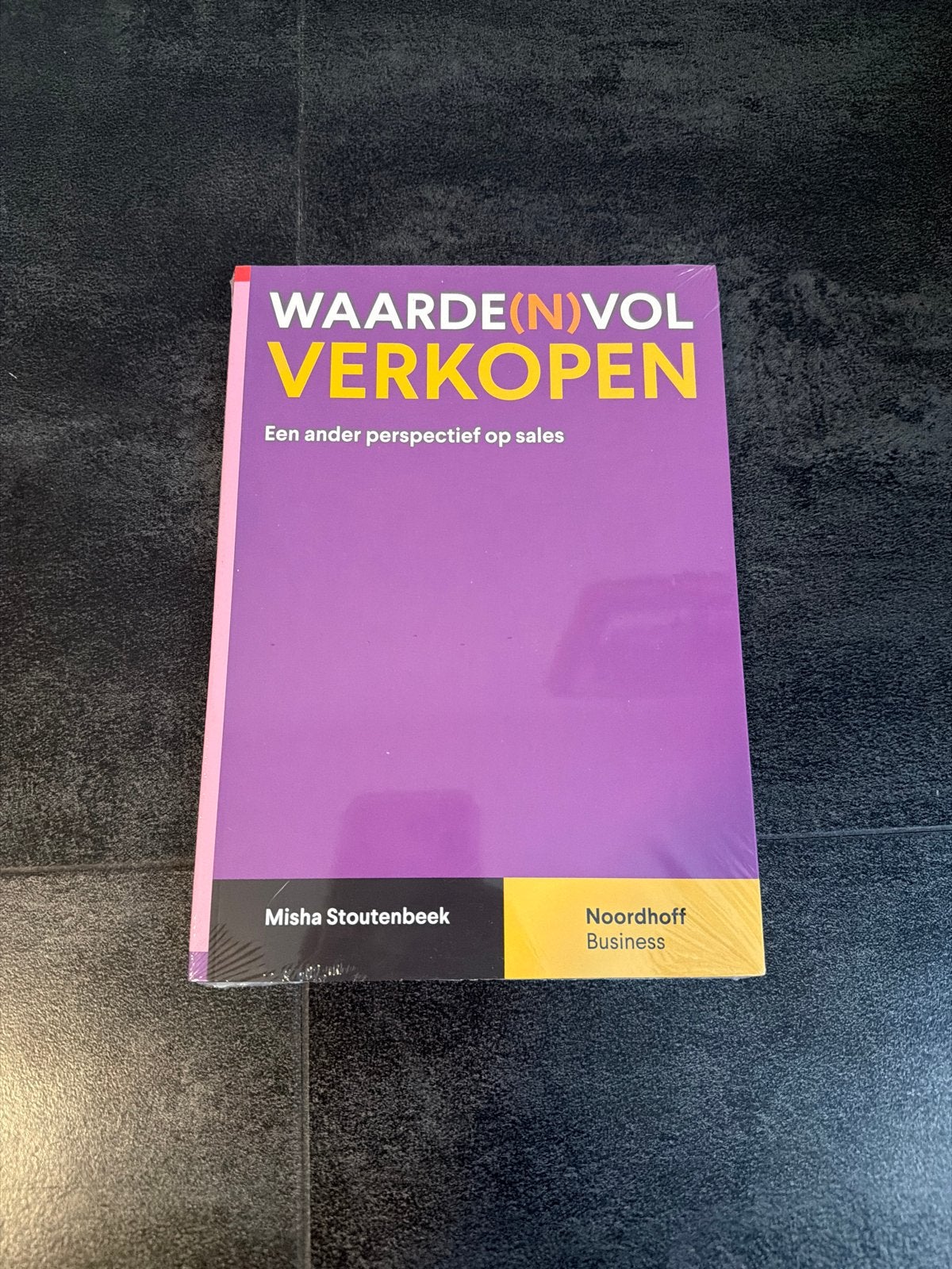 WAARDE(N)VOL VERKOPEN - Misha Stoutenbeek (Nieuw in verpakki, Ophalen, Gamma, Nieuw, HBO
