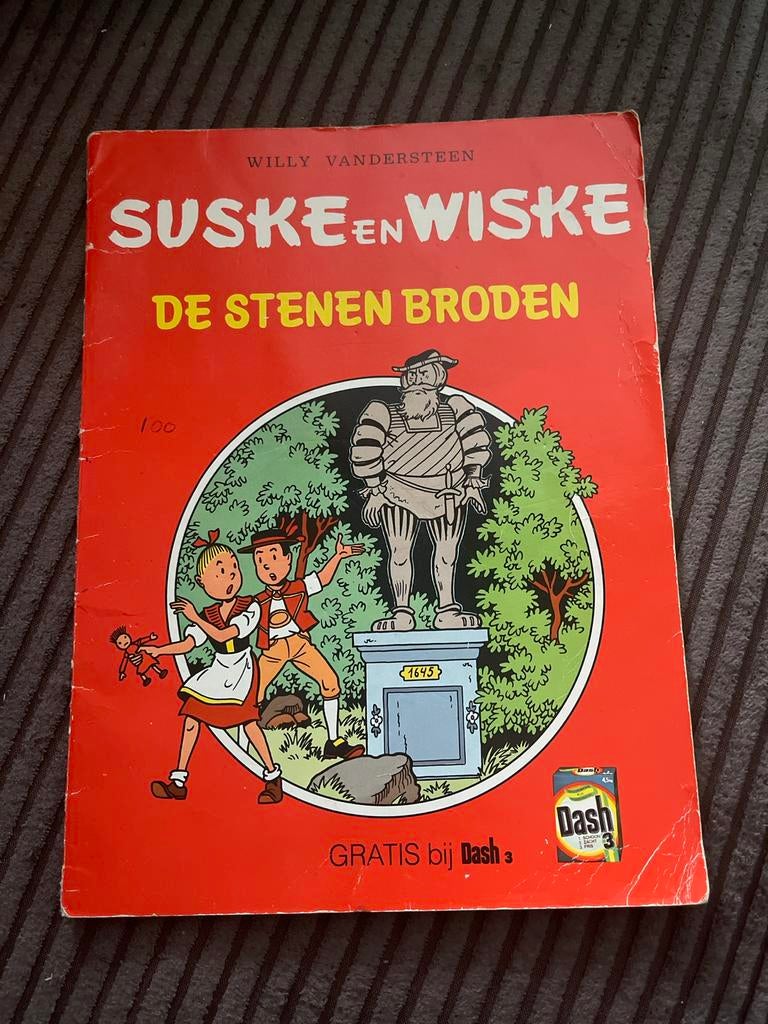 Suske en Wiske - De Stenen Broden (Gratis bij Dash 3), Boeken, Eén stripboek, Ophalen of Verzenden, Gelezen