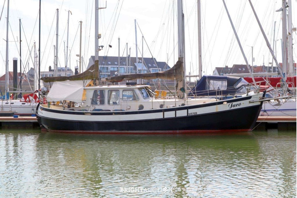 Danish Flower 35, Watersport en Boten, Motorboten en Motorjachten, Overige merken, Gebruikt, Binnenboordmotor, Diesel