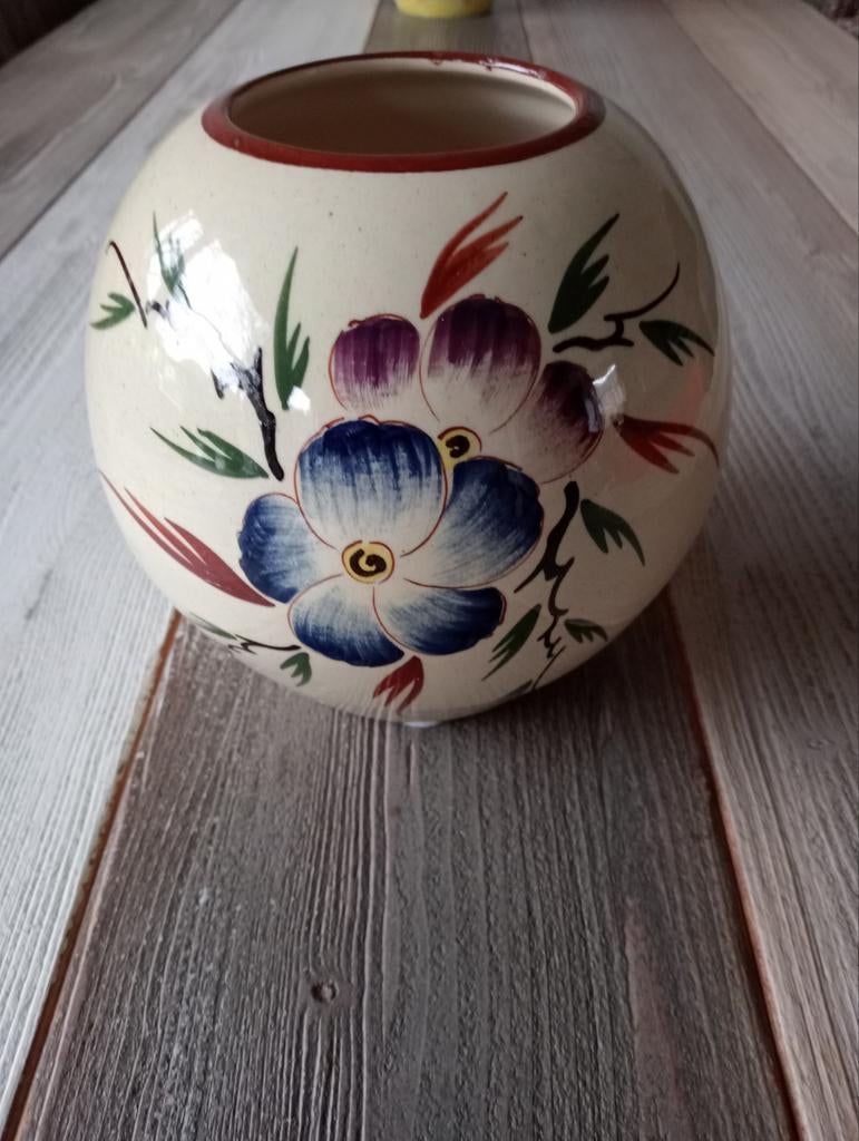 Vaasje, Ophalen