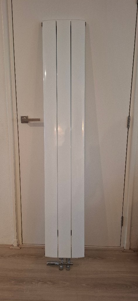 Design Radiator, Doe-het-zelf en Verbouw, Verwarming en Radiatoren, Ophalen, Gebruikt, Radiator, Minder dan 60 cm