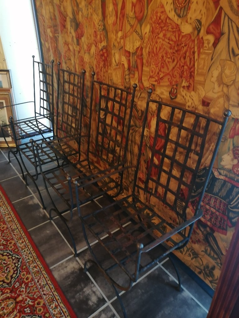 4 oude smeet ijzeren x frame stoelen bronze ornamenten, Ophalen