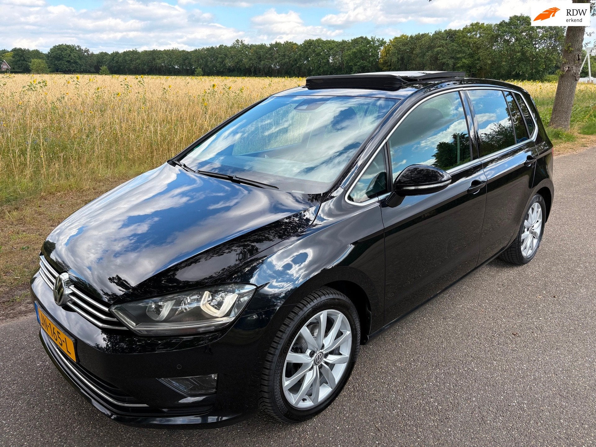 Volkswagen Golf Sportsvan 1.4 TSI Highline Automaat/ACC/Xeno, Stof, Gebruikt, Euro 6, Zwart