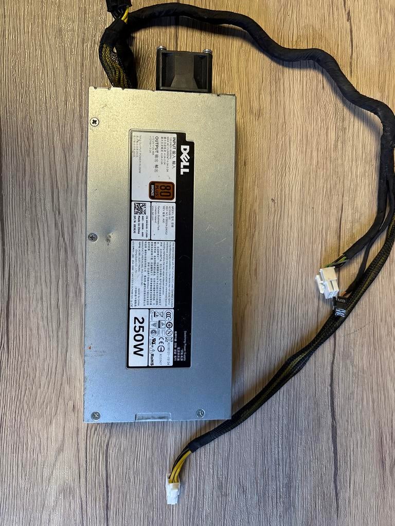 Dell 250W Voeding (PSU) - Model AC250E-S0, Computers en Software, Interne voedingen, Ophalen of Verzenden, Zo goed als nieuw