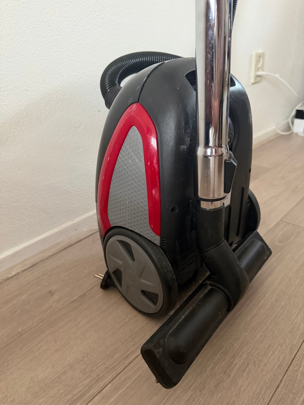 Sauber Power Plus motor sledestofzuiger, Witgoed en Apparatuur, Stofzuigers, Stofzak, Overige merken, Gebruikt, Ophalen of Verzenden