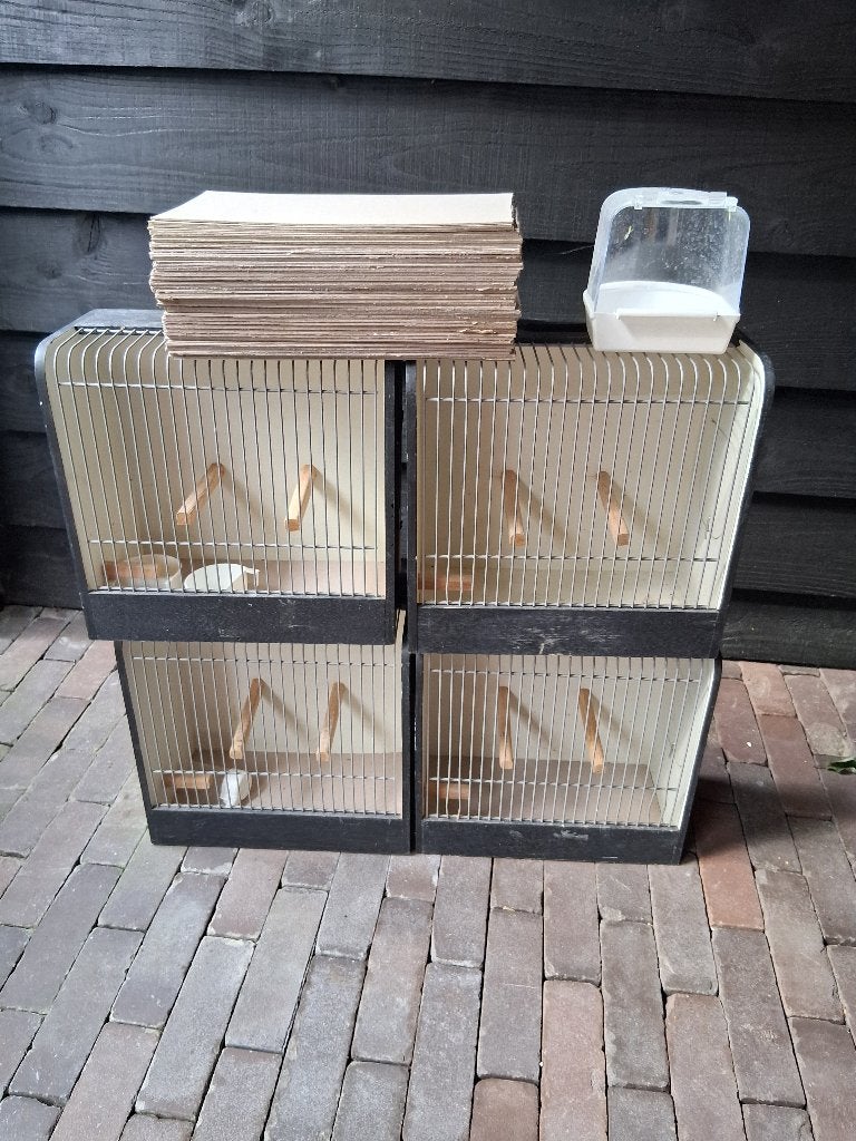TT kooien, Dieren en Toebehoren, Vogels | Hokken en Kooien, Ophalen, Gebruikt, Hout, Overige typen