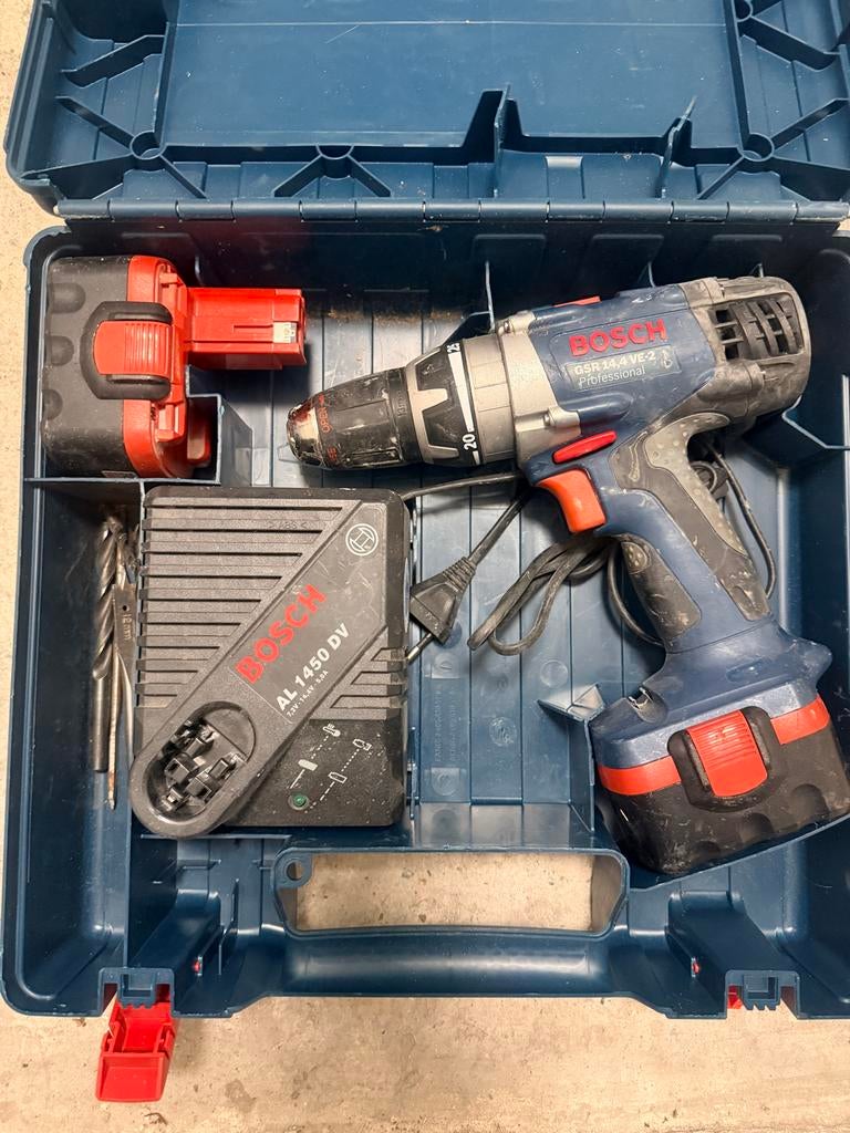 Bosch GSR 14,4 VE-2 Professional Boor-/Schroefmachine, Gebruikt, Variabele snelheid, Ophalen of Verzenden, Boor- en Schroefmachine