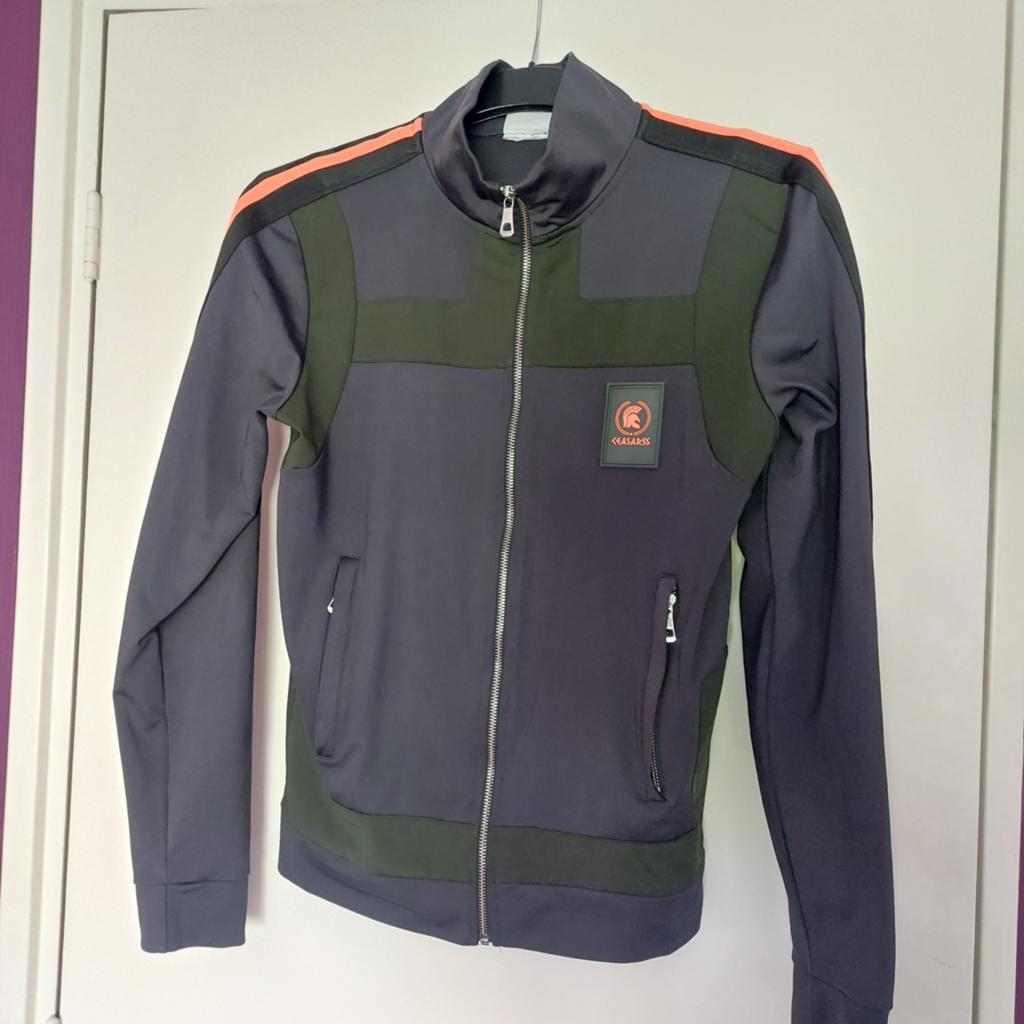 Ceasarss trainingspak maat S - Zo goed als nieuw, Kleding | Heren, Broeken en Pantalons, Gedragen, Maat 46 (S) of kleiner, Grijs