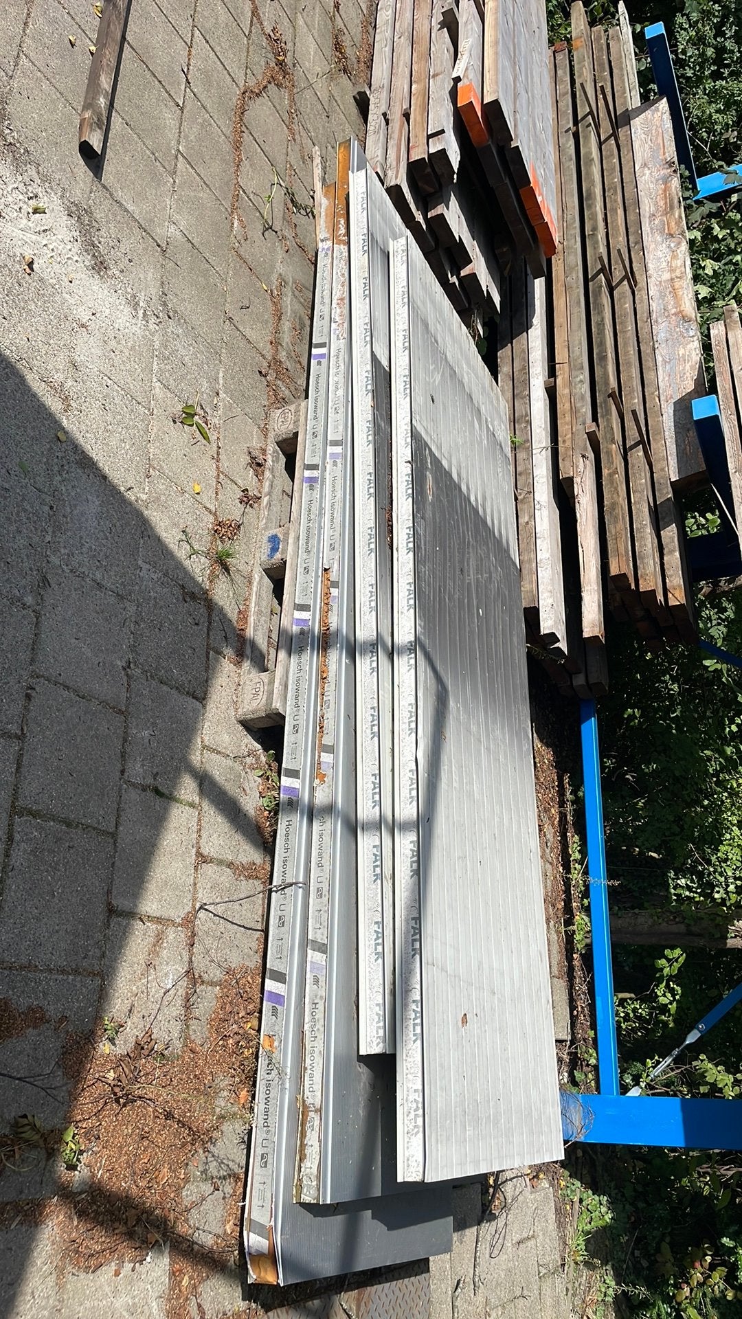 Sandwichpanelen, Ophalen, Gebruikt