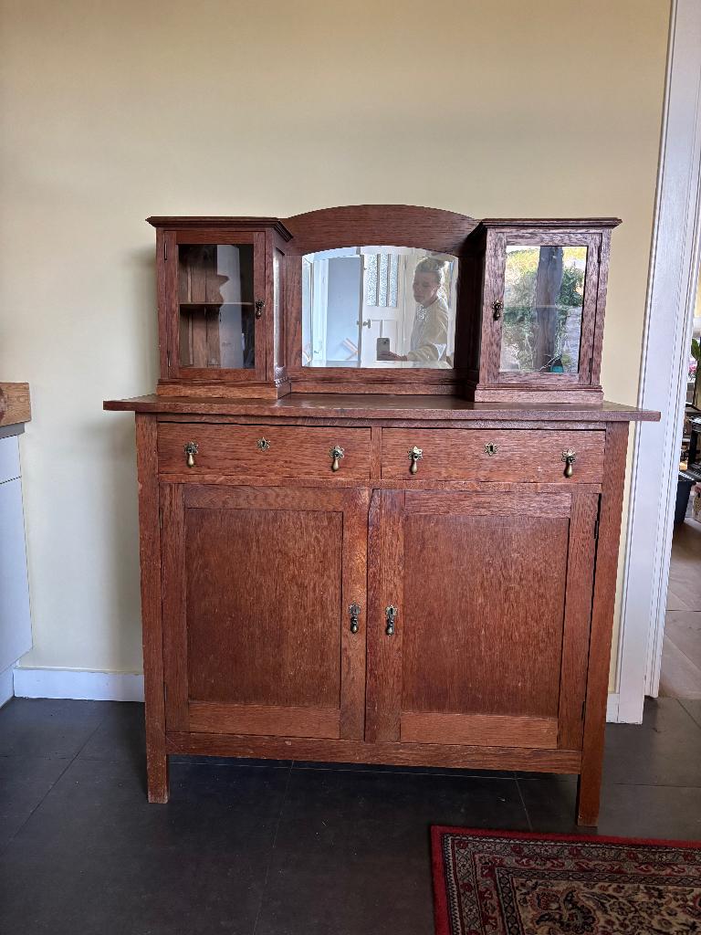 dressoir / kastje ui grootmoeders tijd, Huis en Inrichting, Ophalen, Met plank(en), Gebruikt, 100 tot 150 cm