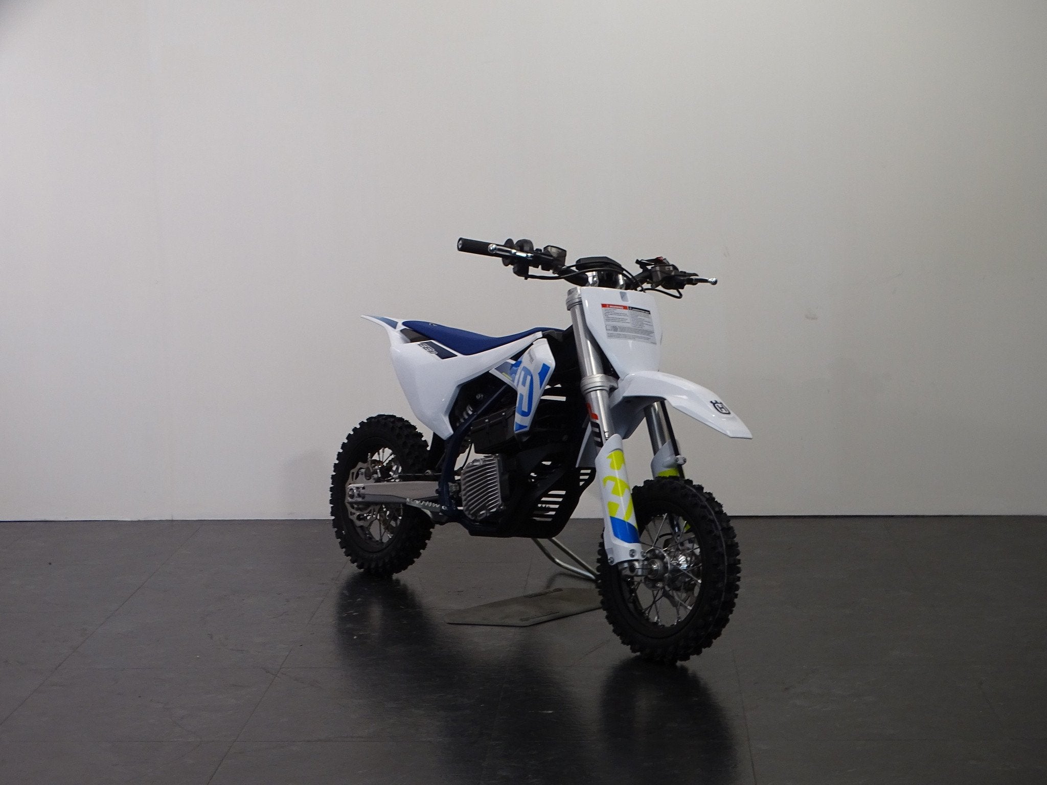 Husqvarna EE 3, Bedrijf, Crossmotor