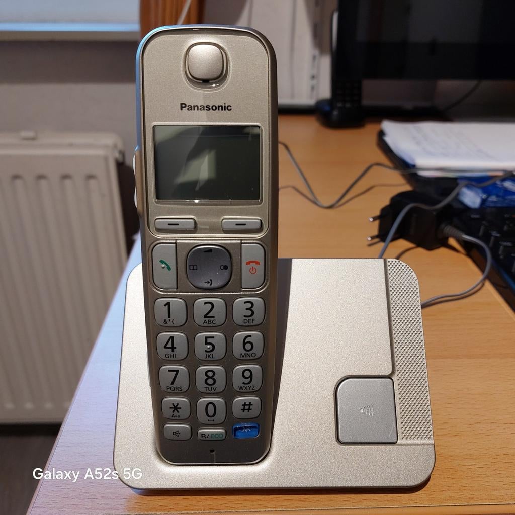 Panasonic KX-TGEA21EX Draadloze Telefoon, Ophalen, Gebruikt, 1 handset, Stralingsarm