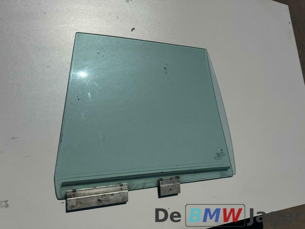 Zijruit rechtsachter BMW 7-serie E32 51341928362, Gebruikt, Ophalen of Verzenden, BMW, BMW