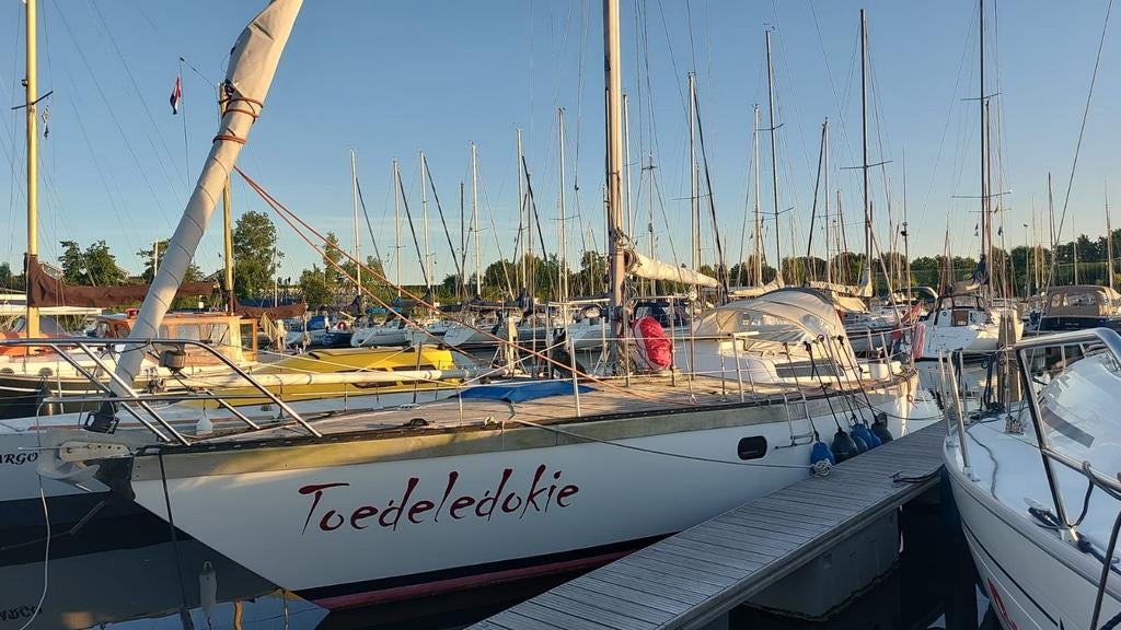 klassiek robust 36 ft zeilboot, Ophalen, Gebruikt, Polyester, Diesel