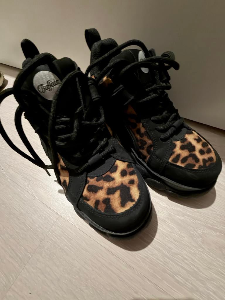 Buffalo Sneakers met Plateau Zool, Ophalen of Verzenden, Zo goed als nieuw, Zwart, Sneakers of Gympen