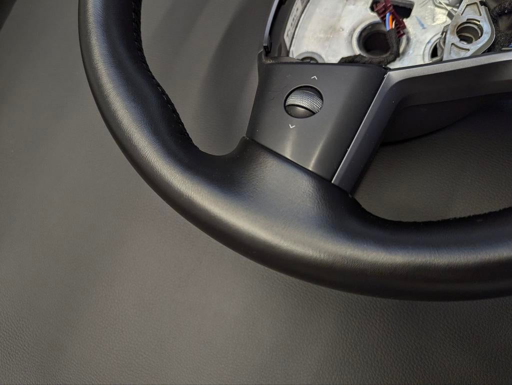 Foto 2 van Tesla Model 3 Stuur Stuurwiel NIEUW