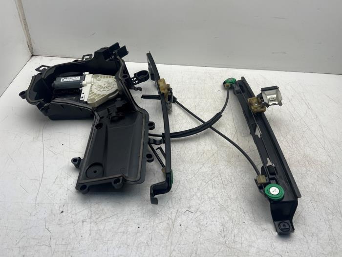 Ruitmechaniek 4Deurs links-voor van een Seat Leon, Gebruikt, -, -, Ophalen of Verzenden