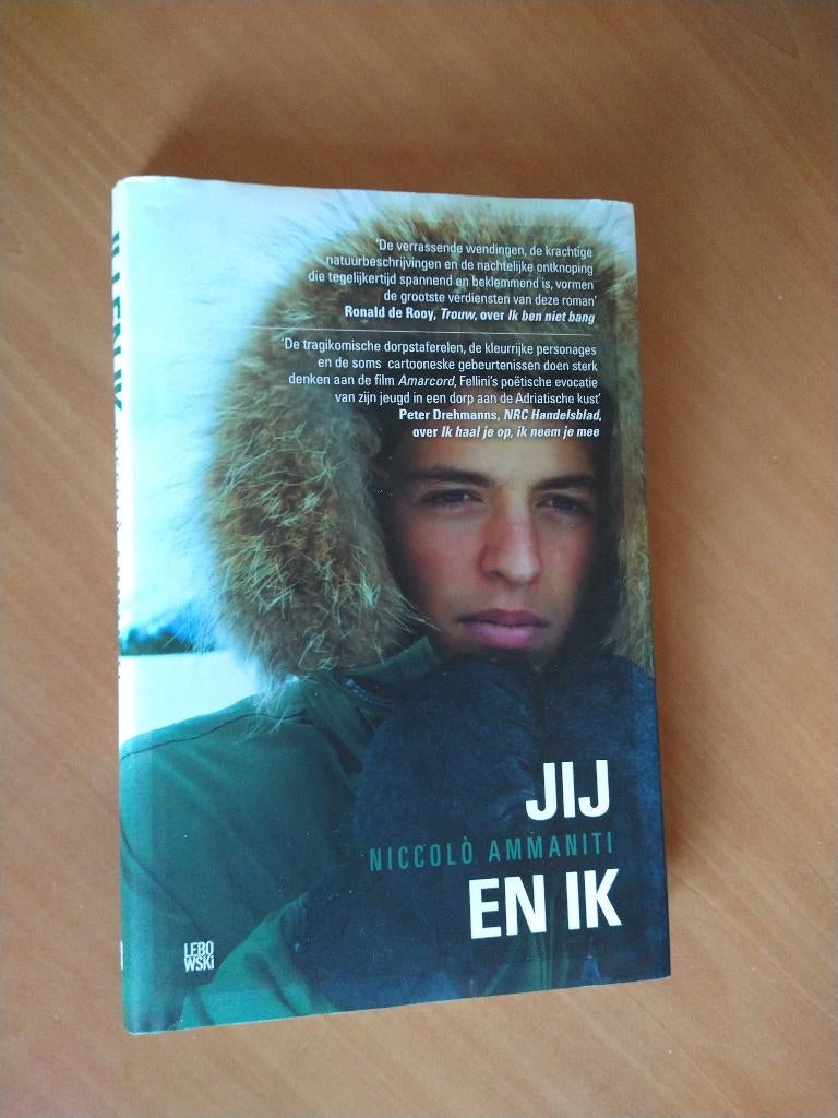 Ammaniti, Niccolò. Jij en ik, Ophalen of Verzenden, Zo goed als nieuw