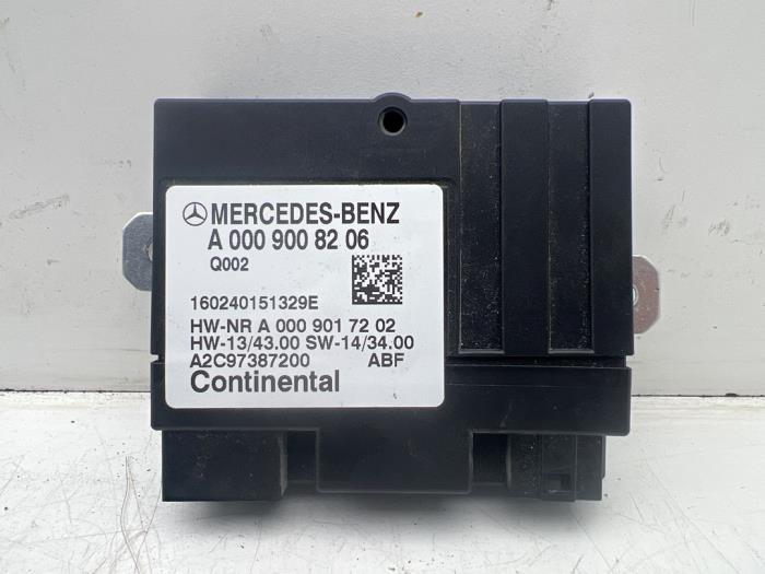 Trekhaak Module van een Mercedes Vito, Gebruikt, -, Ophalen of Verzenden, -