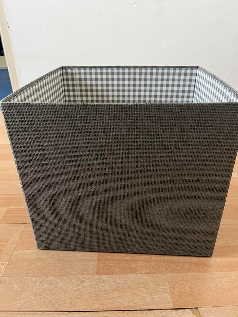 Ikea opberg doos KVARNVIK 32x35x32 zonder deksel, Ophalen, Zo goed als nieuw
