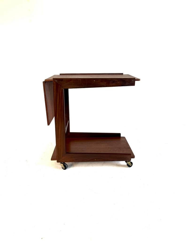 Vintage teakhouten trolley ‘60, Vintage retro buisframe design rotan webbing papercord deens, Zo goed als nieuw, 60 cm of meer