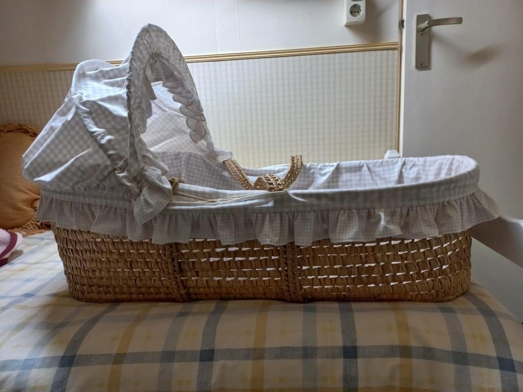 wiegje zonder matras, Ophalen, Wieg