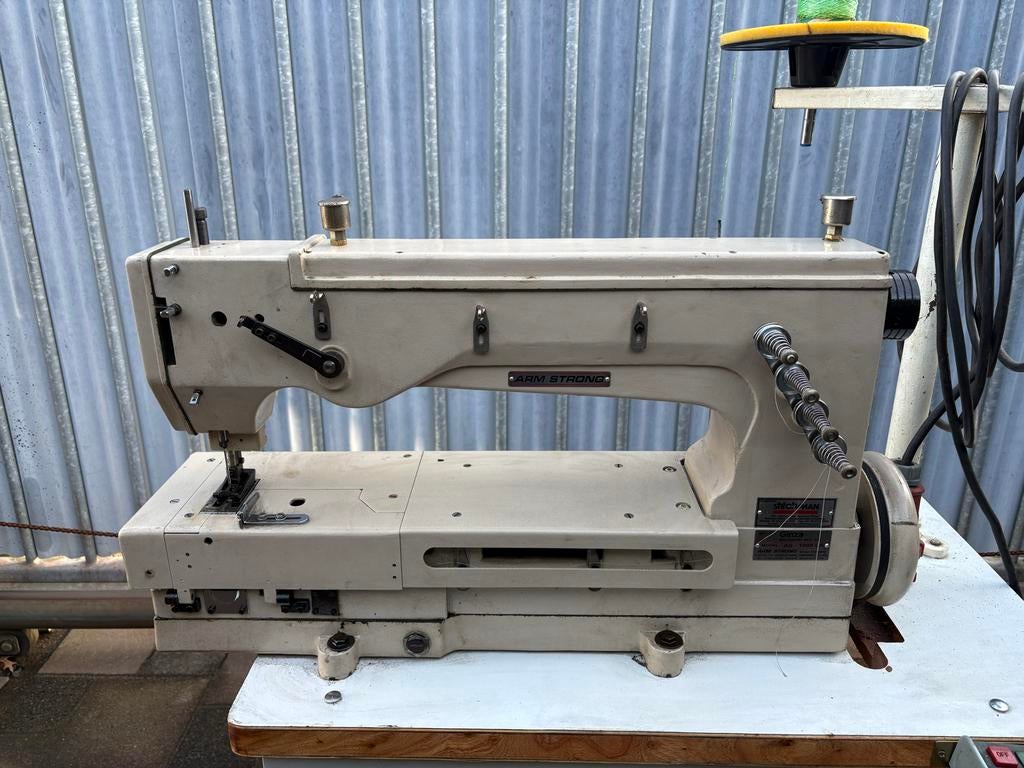 Industriële naaimachine Armstrong Stitchman zware machine, Hobby en Vrije tijd, Gebruikt, Naaimachine, Industrieel, Ophalen