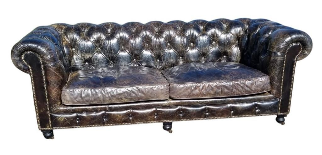 Industriële Chesterfield bank vintage zwart leer + BEZORGING, Gebruikt, Chesterfield, Driepersoons, Ophalen of Verzenden