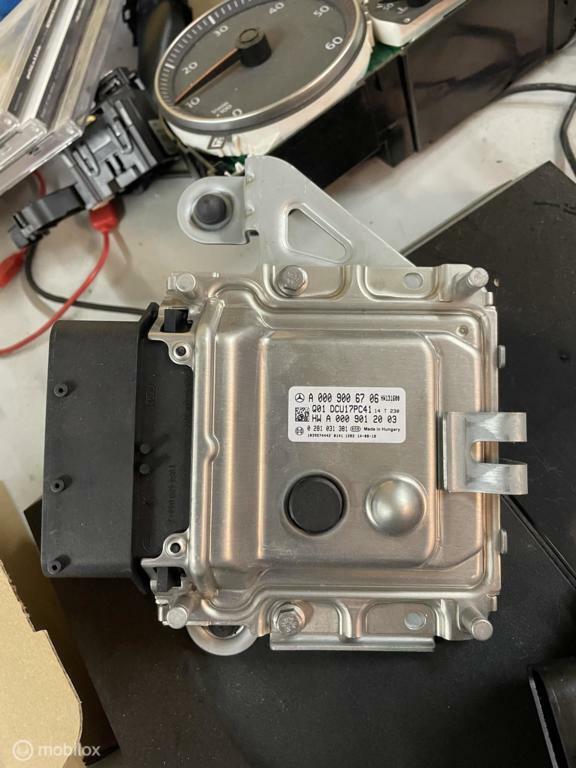 Adblue computer  ecu mercedes w205 sprinter A0009006706, Ophalen of Verzenden, Gebruikt