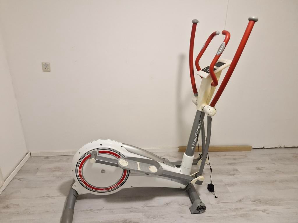 Crosstrainer Flow Fitness - Zo goed als nieuw!, Buik, Ophalen of Verzenden, Zo goed als nieuw, Crosstrainer