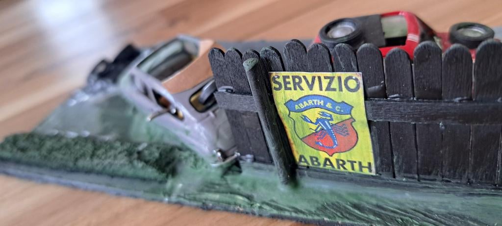 deposito di rottami di automobili Fiat-Abarth., Verzenden, Auto, Overige merken