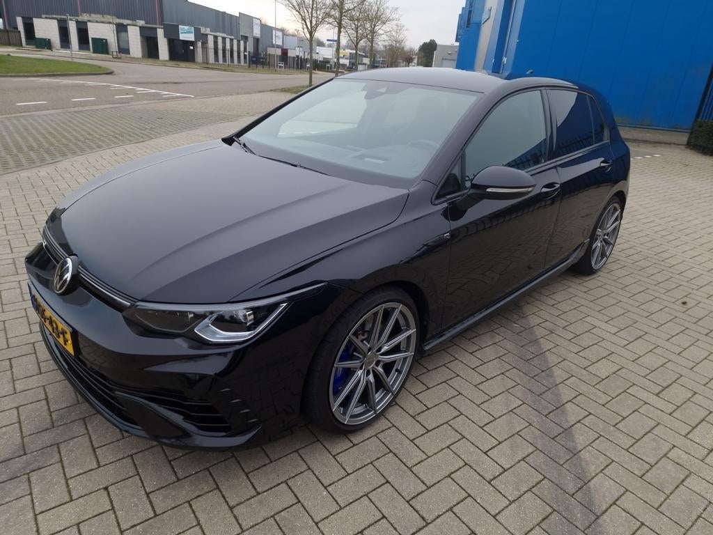 Volkswagen Golf 8R 2.0 TSI 320pk 7-DSG 4MOTION 2022 Zwart, Auto's, Volkswagen, 4 cilinders, 1984 cc, 320 pk, Zwart