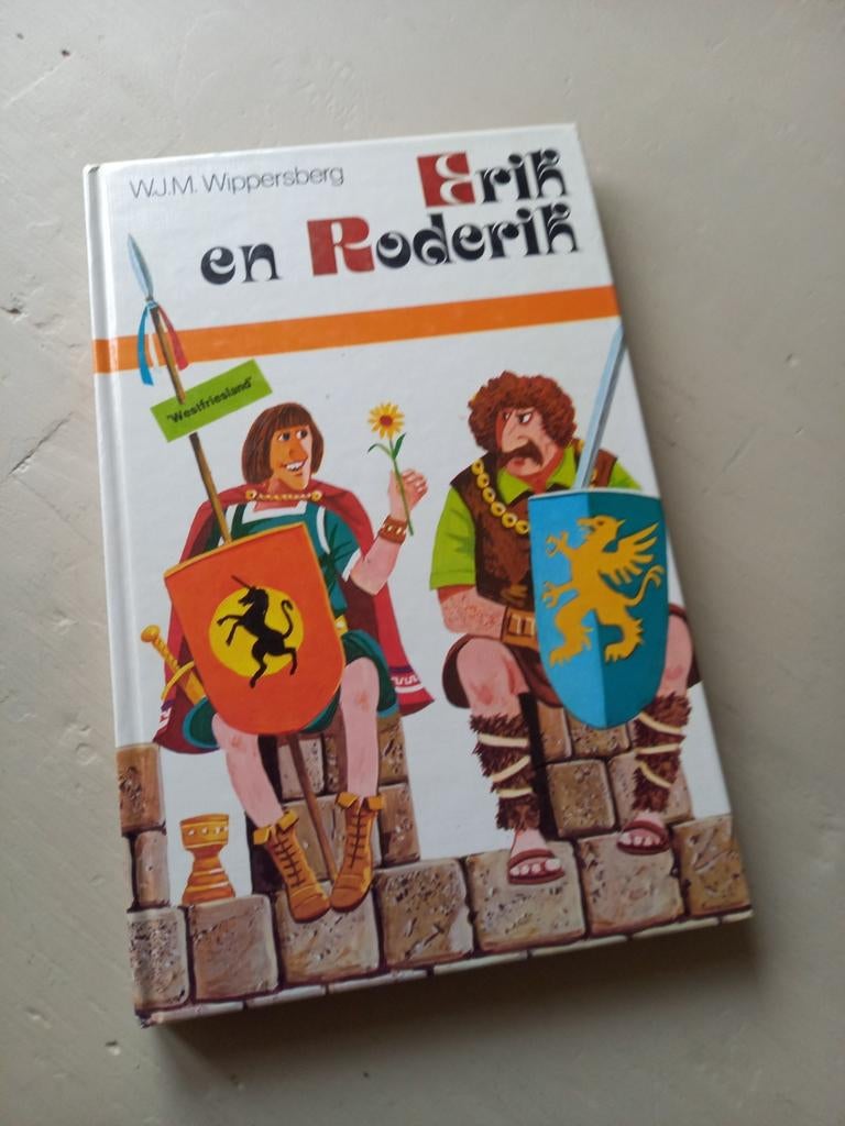Erik en Roderik - Westfriesland, Ophalen of Verzenden, Gelezen, W.J.M. Wippersberg, Nederland