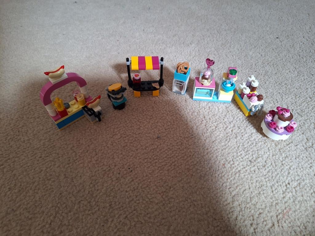 Leuke Lego Friends kraampjes set, Ophalen of Verzenden, Zo goed als nieuw, Complete set, Lego