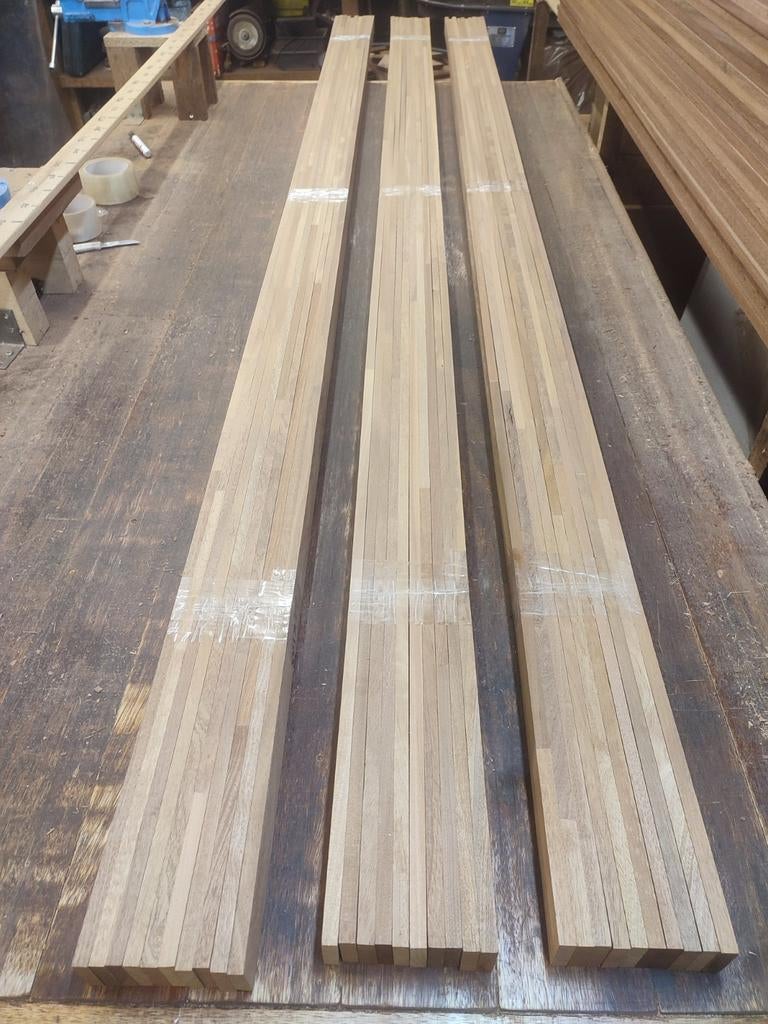 Hardhouten latten (Mahonie), Ophalen, Minder dan 25 mm, Nieuw, 250 tot 300 cm