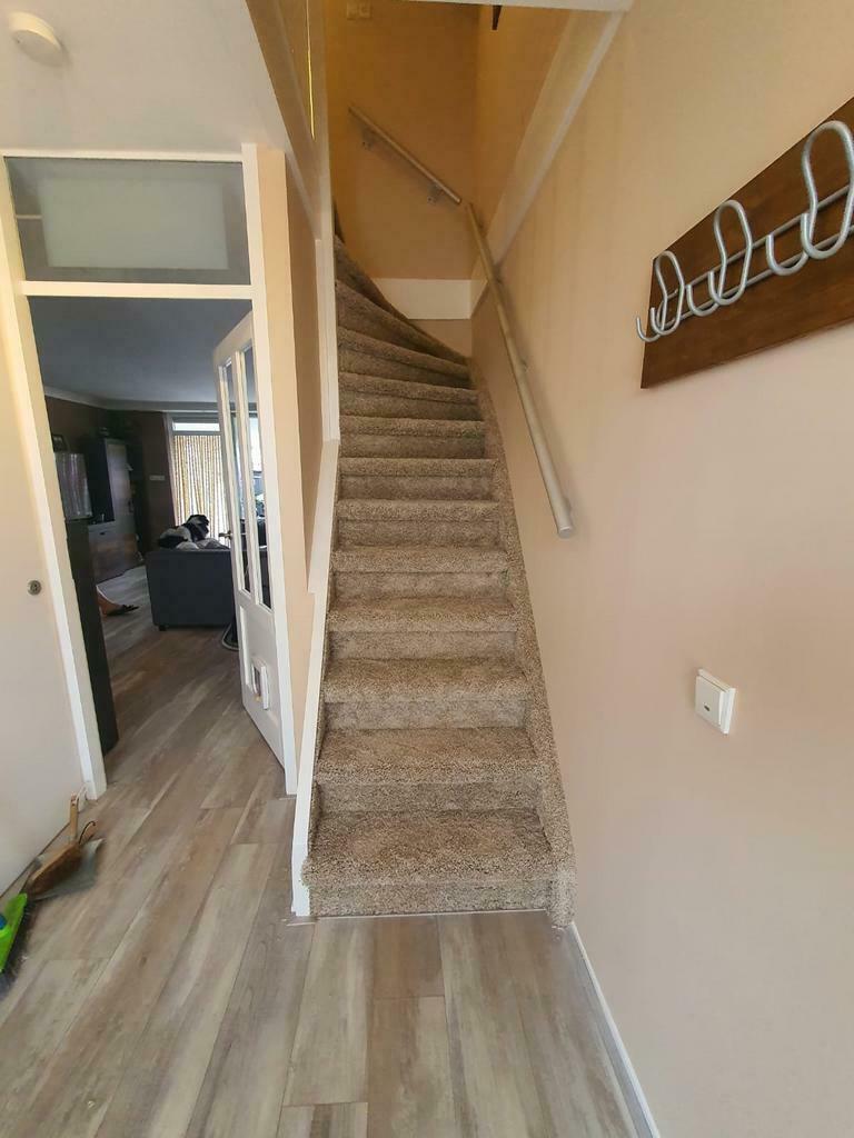 ‼️Trap bekleden gratis leggen! €349‼️, Diensten en Vakmensen